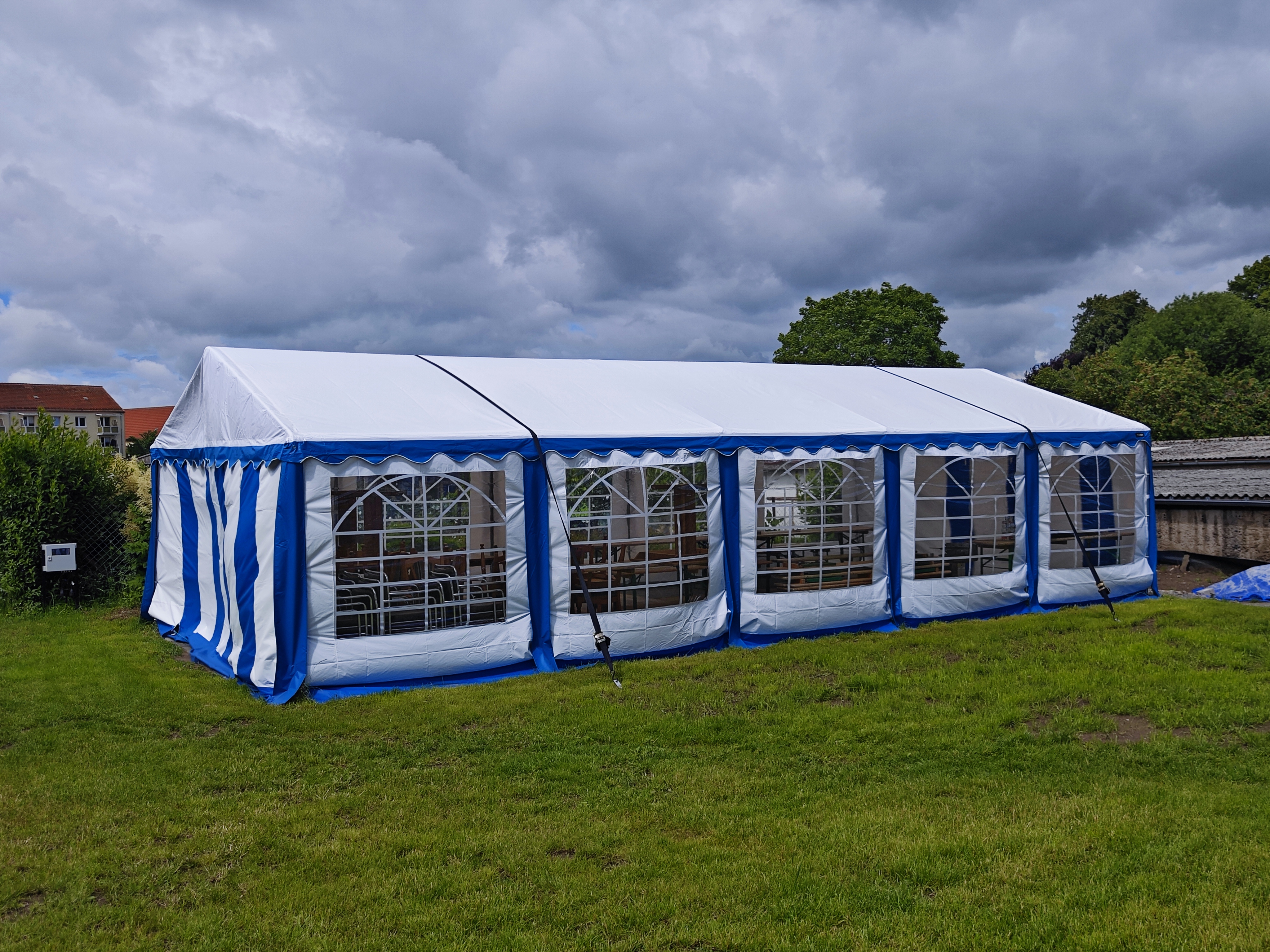 Großes Festzelt 5x10m